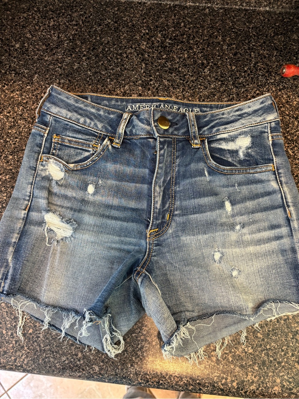 American Eagle hi rise shortie